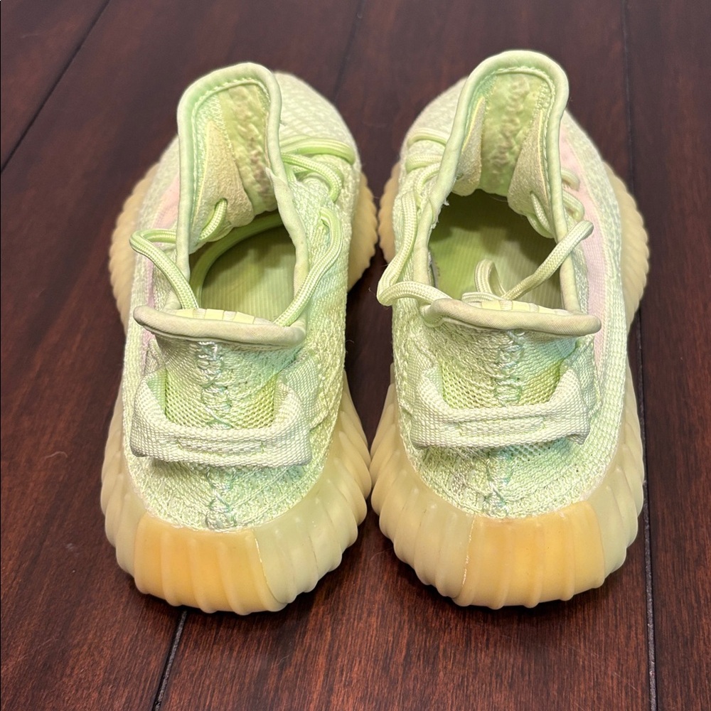 Adidas Yeezy boost - Picture 4 of 6